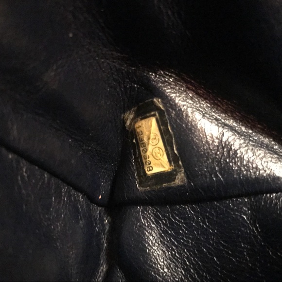 SOLD 💙 CHANEL Classic Jumbo Flap | Navy - Picture 6 of 8